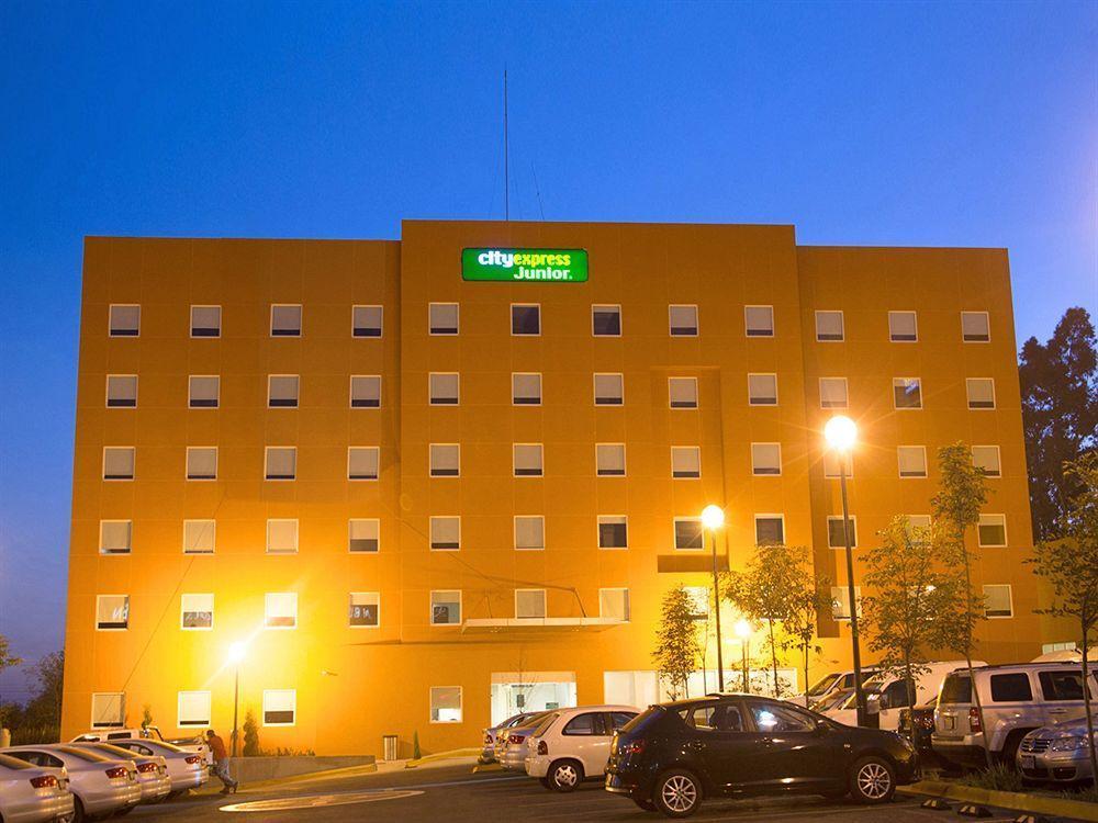 Hotel City Express Junior By Marriott Ciudad Del Carmen Aeropuerto Esterno foto